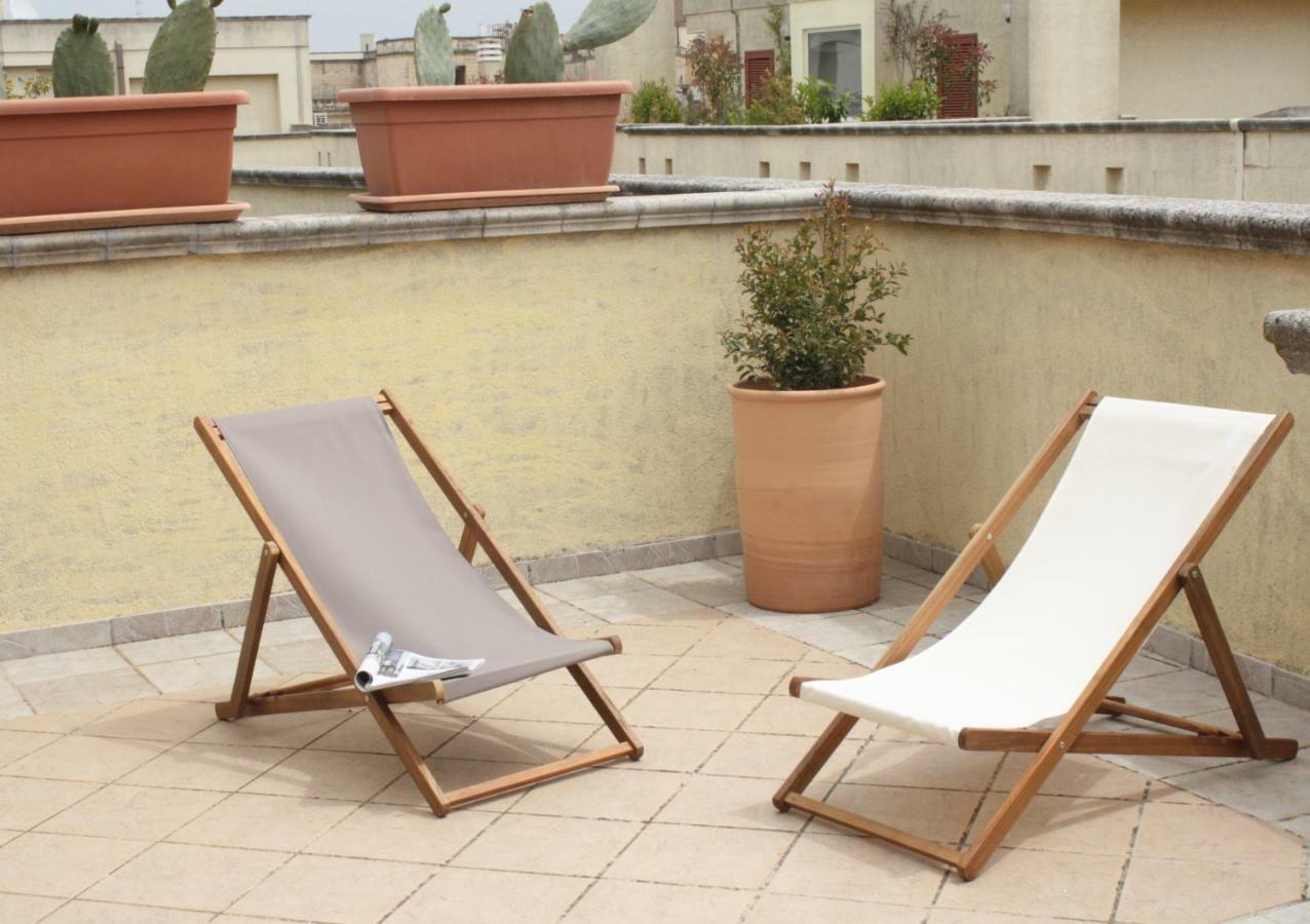 Ferienwohnung Attico Rudiae Lecce Exterior foto