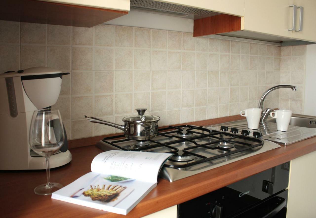 Ferienwohnung Attico Rudiae Lecce Exterior foto